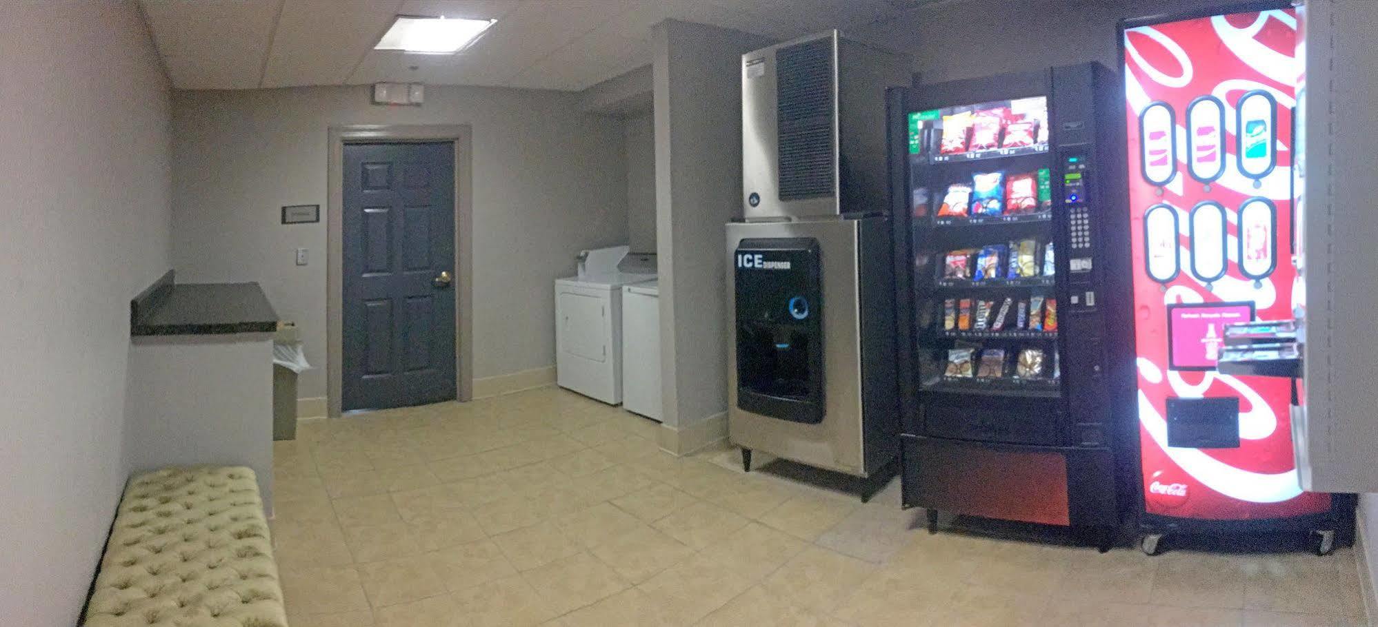 Country Inn & Suites By Radisson, Boone, Nc Exteriör bild